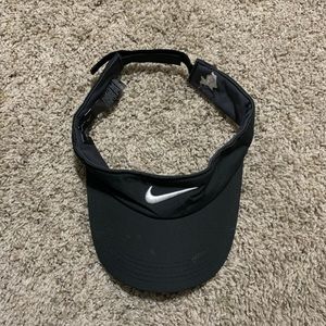 Nike golf visor